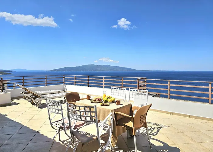 Sunset Penthouse Appartamento Sarandë