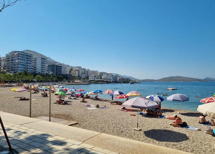 Sunset Penthouse Appartamento Sarandë